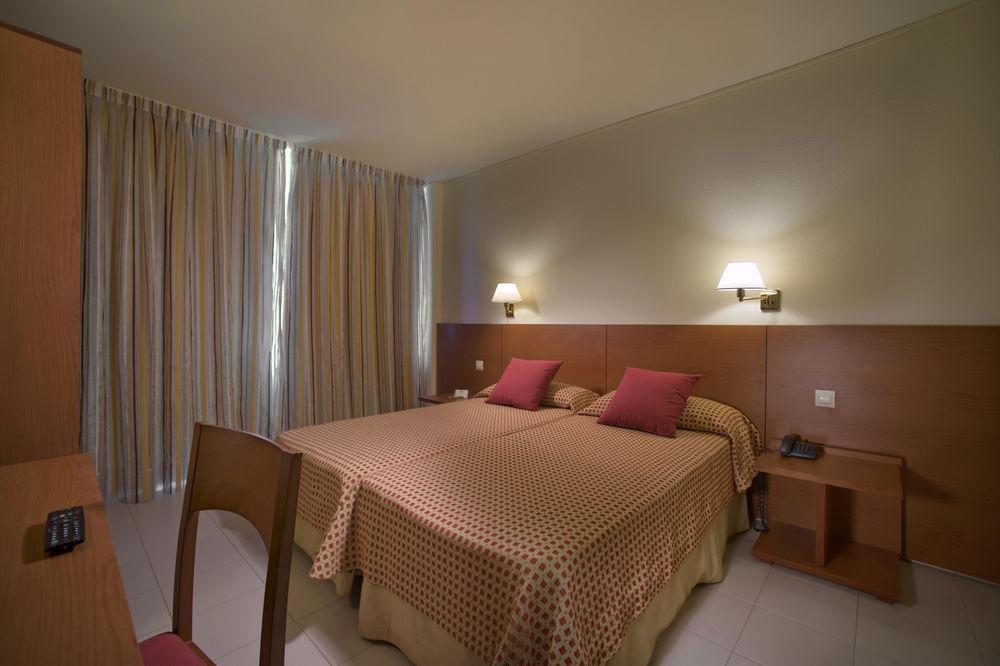 Hotel Mediterraneo Roses Eksteriør bilde